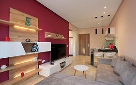 Elegant And Brand New Appart In Hypercenter Of Marrakech